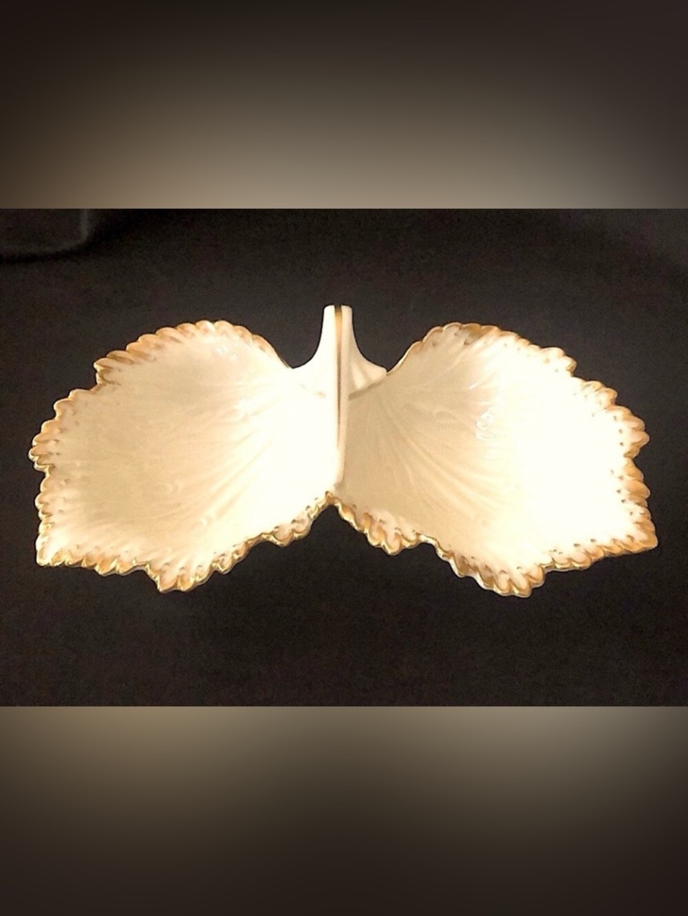 “Lenox” Giftware. Vintage. 
Double Leaf Bowls with Center Handle.